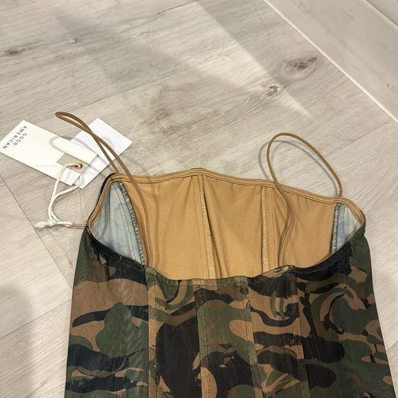 Good American Leaf CAMO001 NWT Printed Mesh Corset Bodysuit with snaps. - Picture 9 of 15